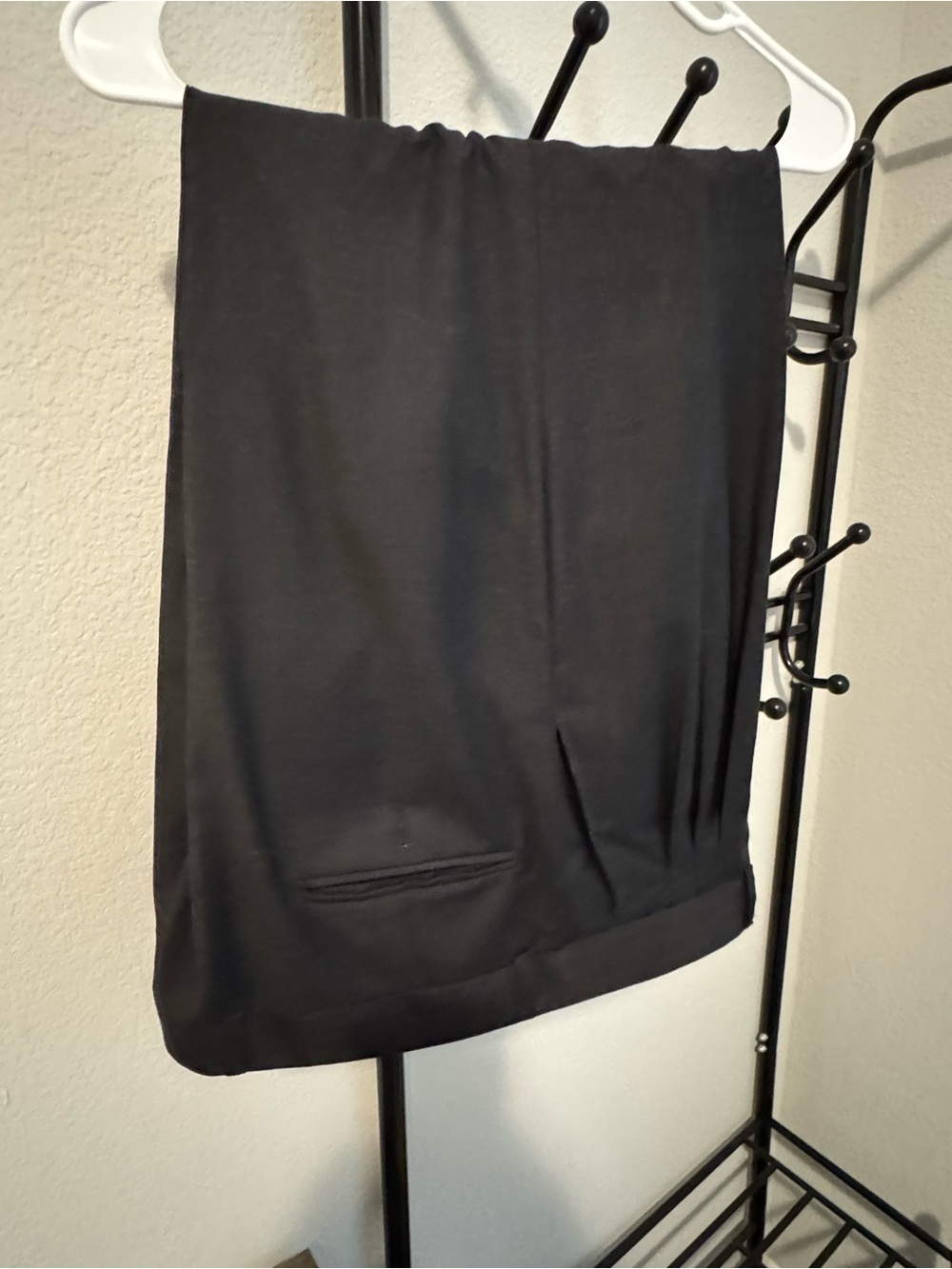 Men's Black Dress Pants - Sleek Professional Trousers 40/30